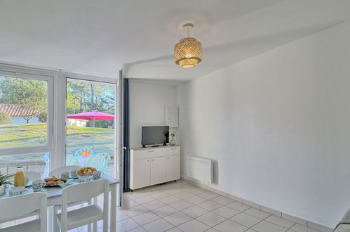 Photo 7 - Maison de 1 chambre à Saint-Hilaire-de-Riez avec piscine et jardin