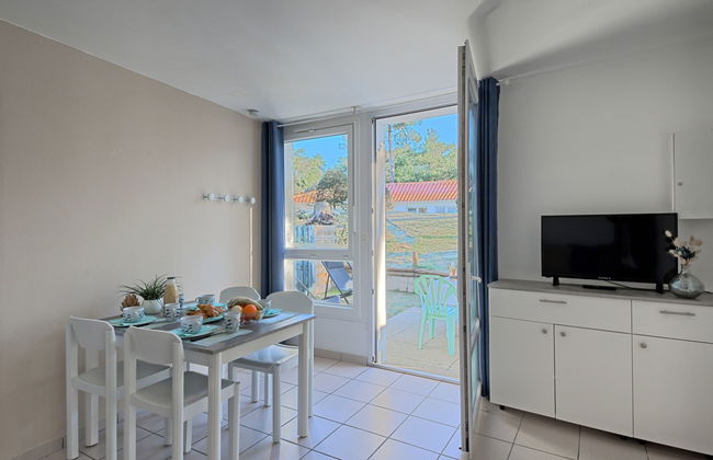 Casa de 2 quartos em Saint-Hilaire-de-Riez com piscina e jardim - Foto 3