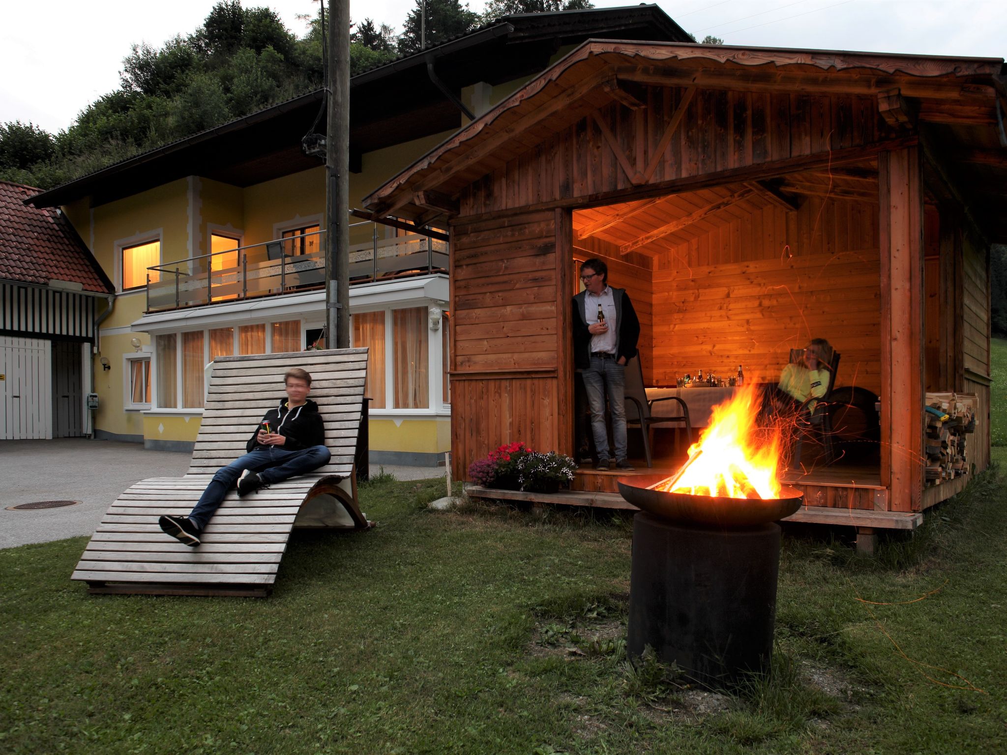 Photo 2 - Appartement de 2 chambres à Radenthein avec jardin et vues sur la montagne