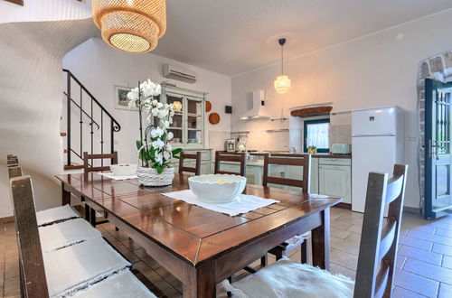 Foto 16 - Casa de 3 quartos em Žminj com piscina privada e jardim