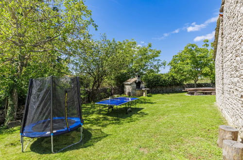 Foto 9 - Casa de 3 quartos em Žminj com piscina privada e jardim