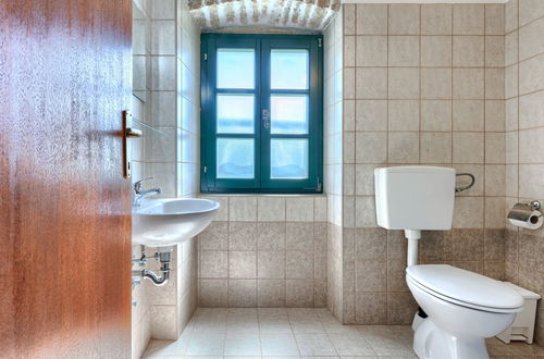 Foto 45 - Casa de 3 quartos em Žminj com piscina privada e jardim