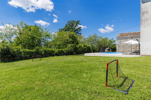 Foto 4 - Casa de 3 quartos em Žminj com piscina privada e jardim