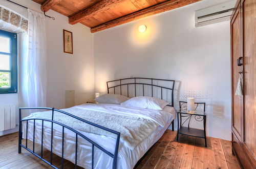 Foto 25 - Casa de 3 quartos em Žminj com piscina privada e jardim