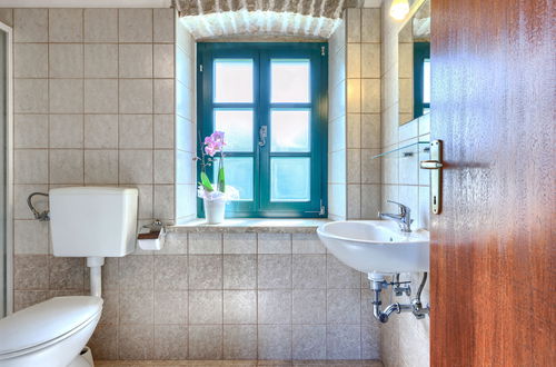 Foto 33 - Casa de 3 quartos em Žminj com piscina privada e jardim