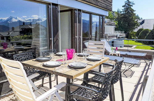 Foto 17 - Apartamento de 2 quartos em Crans-Montana com piscina e terraço