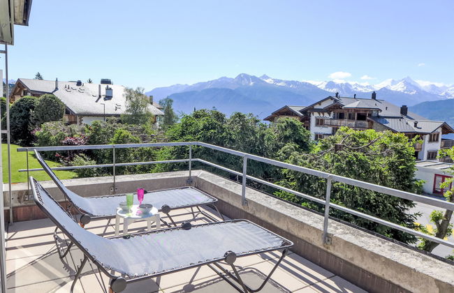 Apartamento de 3 quartos em Crans-Montana com piscina e sauna - Foto 2