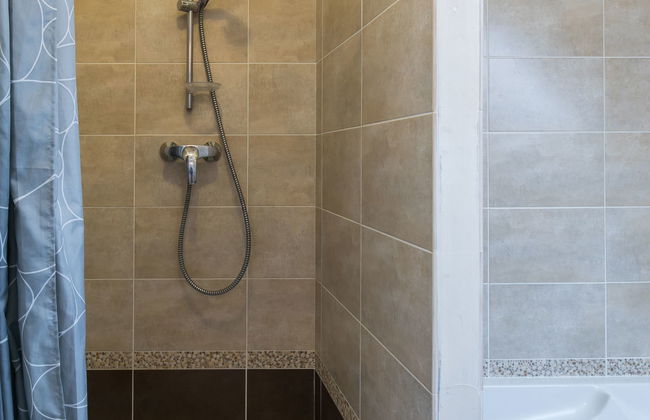 Casa de 5 quartos em Gouesnach com jardim e terraço - Foto 28