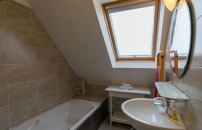 Casa de 5 quartos em Gouesnach com jardim e terraço - Foto 29