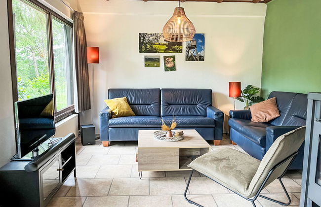 Casa de 4 quartos em Frankenau com jardim e terraço - Foto 1