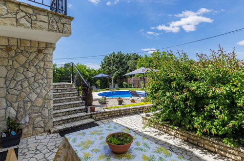 Foto 52 - Haus mit 5 Schlafzimmern in Labin mit privater pool und garten