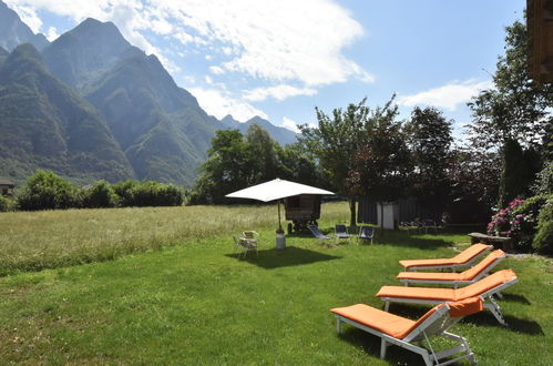 Photo 25 - Appartement de 2 chambres à Prata Camportaccio avec jardin et vues sur la montagne