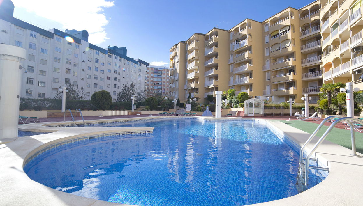 Appartamento con 2 camere da letto a Calp con piscina e giardino - Foto 1