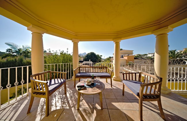 Casa de 6 quartos em Calp com piscina privada e jardim - Foto 2