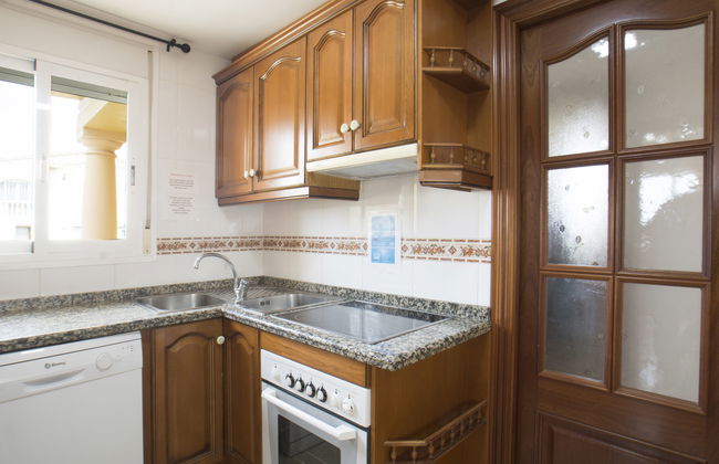 Casa de 6 quartos em Calp com piscina privada e jardim - Foto 10