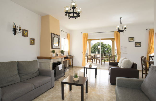 Casa de 6 quartos em Calp com piscina privada e jardim - Foto 6
