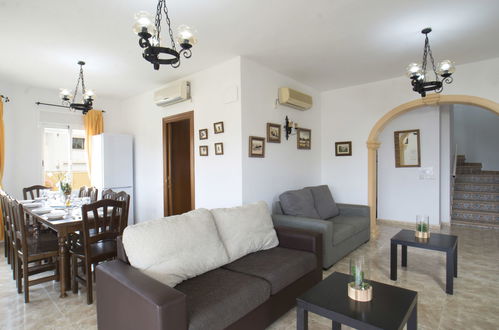 Photo 4 - 5 bedroom House in Calp with private pool and garden