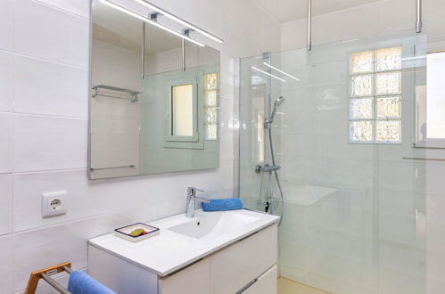 Foto 13 - Casa con 3 camere da letto a Castell-Platja d'Aro con piscina privata e vista mare