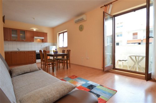 Photo 28 - 3 bedroom House in Sibenik with garden and sea view