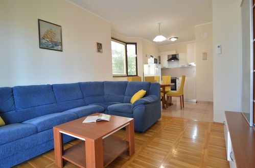 Photo 3 - 3 bedroom House in Sibenik with garden and terrace