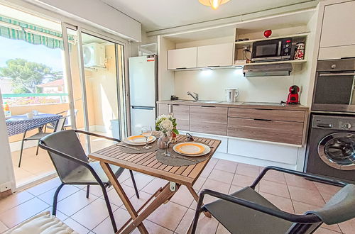 Photo 3 - Appartement de 1 chambre à Saint-Raphaël avec terrasse