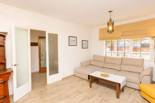Foto 8 - Appartamento con 2 camere da letto a Calafell con giardino e vista mare
