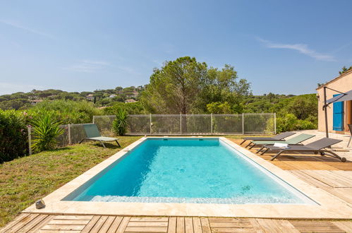 Foto 18 - Casa con 3 camere da letto a Sainte-Maxime con piscina privata e giardino