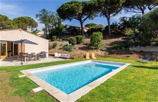 Foto 3 - Haus mit 3 Schlafzimmern in Sainte-Maxime mit privater pool und blick aufs meer