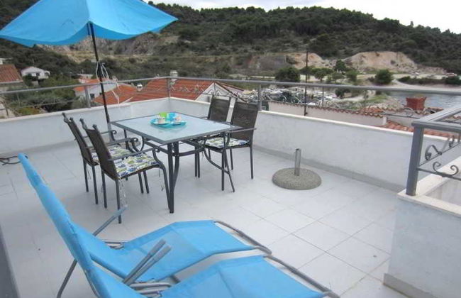 Apartmani Kelam - Foto 14
