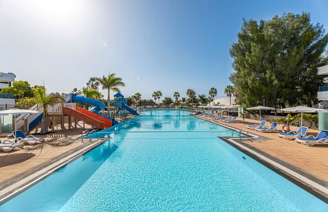 THB Tropical Island - Photo 1