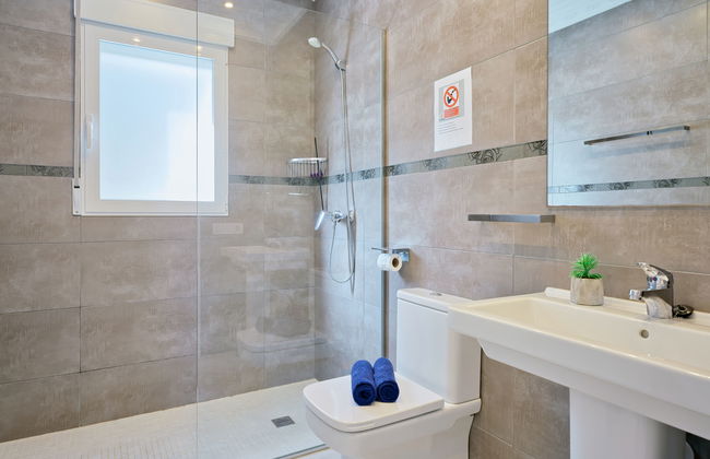 Casa de 3 quartos em Jávea com piscina privada e jardim - Foto 22