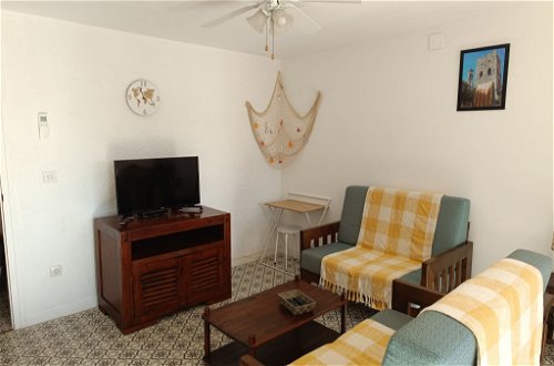 Photo 8 - 2 bedroom Apartment in Llançà with terrace and sea view