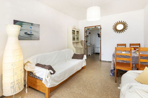 Foto 4 - Appartamento con 2 camere da letto a Blanes con piscina e vista mare