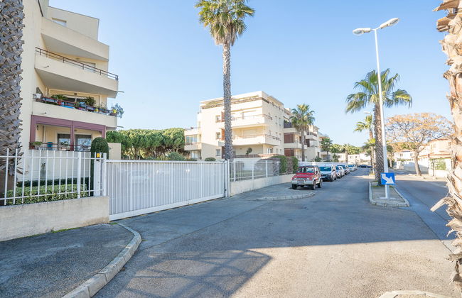 3 bedroom Apartment in Le Grau-du-Roi with terrace - Photo 21
