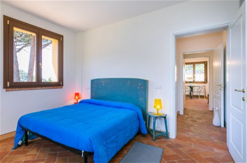 Foto 25 - Casa con 5 camere da letto a Riparbella con giardino e terrazza