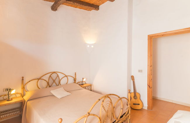 Casa de 3 quartos em Valledoria com jardim e terraço - Foto 9