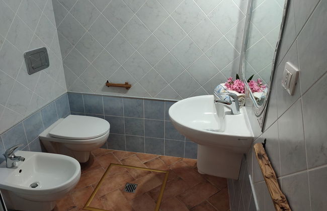 Casa de 3 quartos em Sinnai com jardim - Foto 16