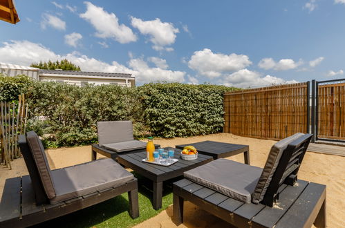 Photo 3 - Maison de 3 chambres à Saint-Hilaire-de-Riez avec piscine et vues à la mer