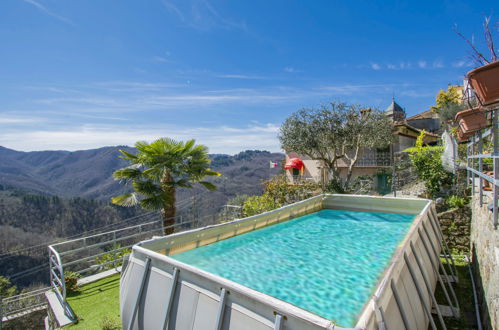 Photo 2 - Maison de 3 chambres à Bagni di Lucca avec piscine privée et terrasse