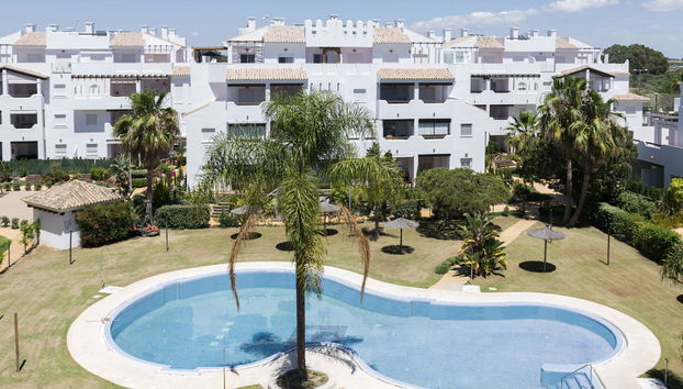 Apartment mit 4 Schlafzimmern in Rota mit schwimmbad und garten - Foto 2