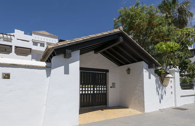 4 bedroom Apartment in Rota with swimming pool and garden - Photo 26