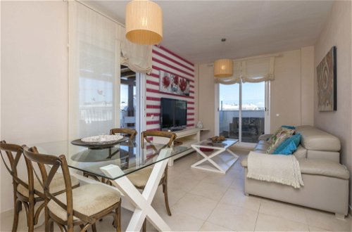 Foto 3 - Apartamento de 3 habitaciones en Rota con piscina y vistas al mar