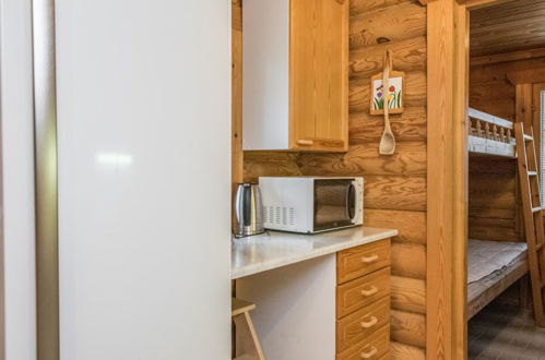 Foto 7 - Casa de 2 quartos em Kemijärvi com sauna e vista para a montanha