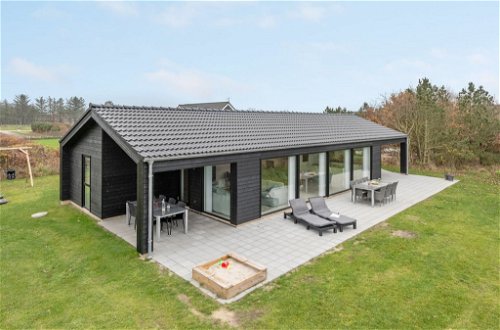 Photo 2 - Maison de 4 chambres à Skjern avec terrasse et sauna