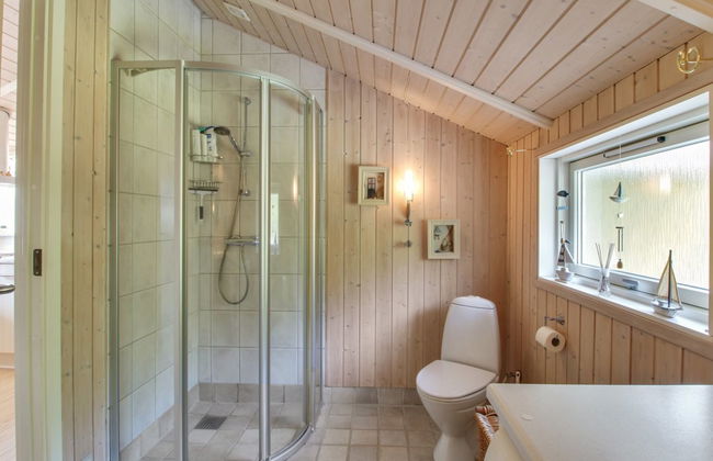 "Thore" - 400m from the sea - Foto 22