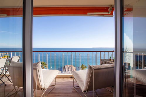 Foto 1 - Appartamento con 1 camera da letto a Cagnes-sur-Mer con terrazza e vista mare