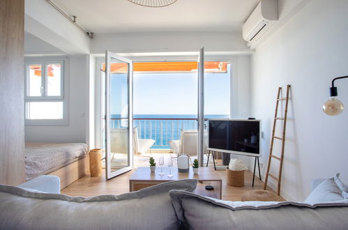 Foto 9 - Appartamento con 1 camera da letto a Cagnes-sur-Mer con terrazza