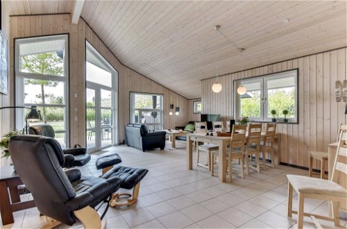 Foto 5 - Casa con 3 camere da letto a Oksbøl con terrazza e vasca idromassaggio