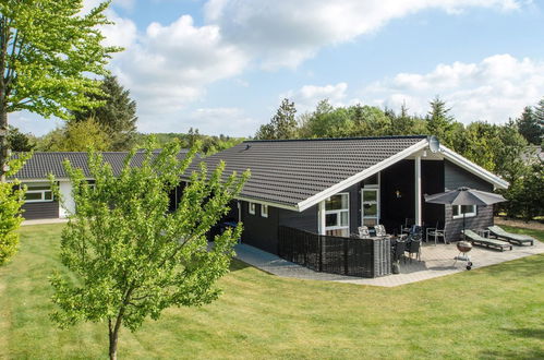 Photo 15 - Maison de 3 chambres à Oksbøl avec terrasse et bain à remous