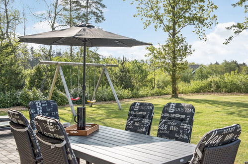 Photo 7 - Maison de 3 chambres à Oksbøl avec terrasse et bain à remous